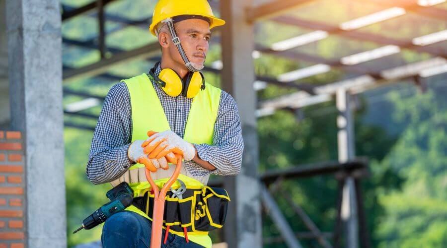 Expert flood damage restoration services in Willow Springs, MO